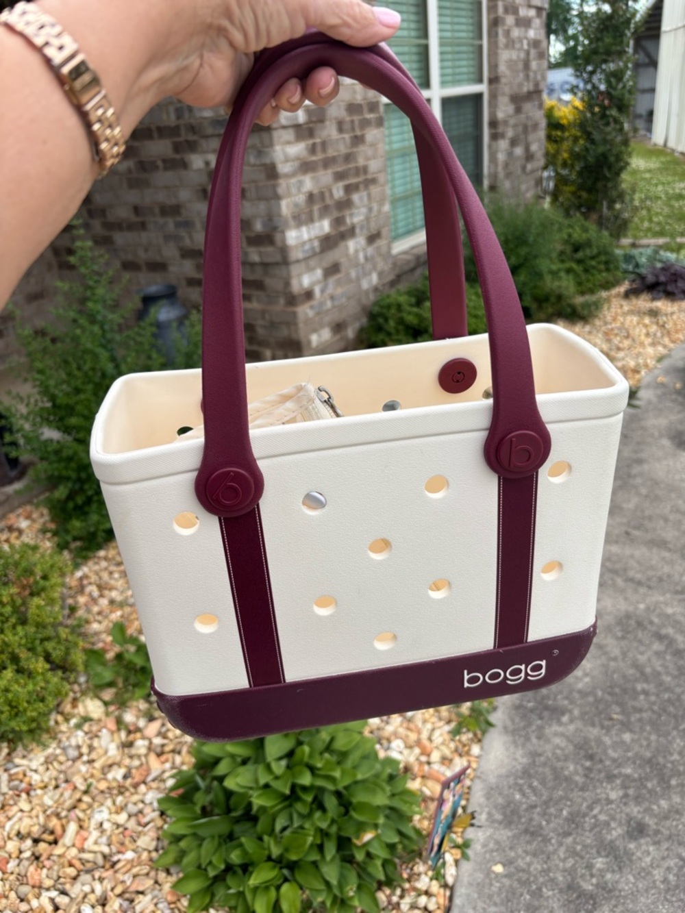 BOGG BAG White Tote with Plum Accents